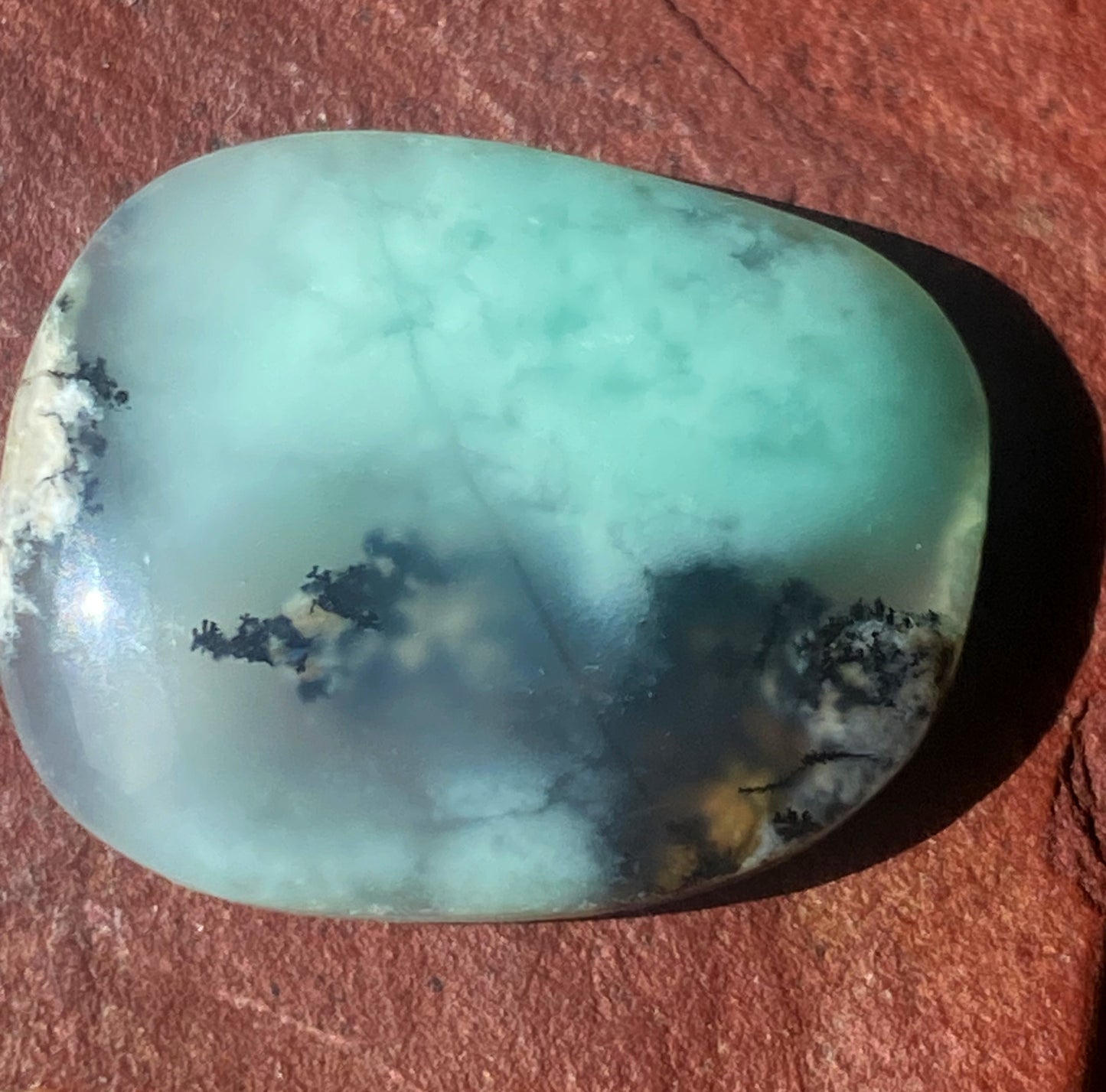 13.5 carat Australian chrysoprase cabochon by the Nevada Cassidys