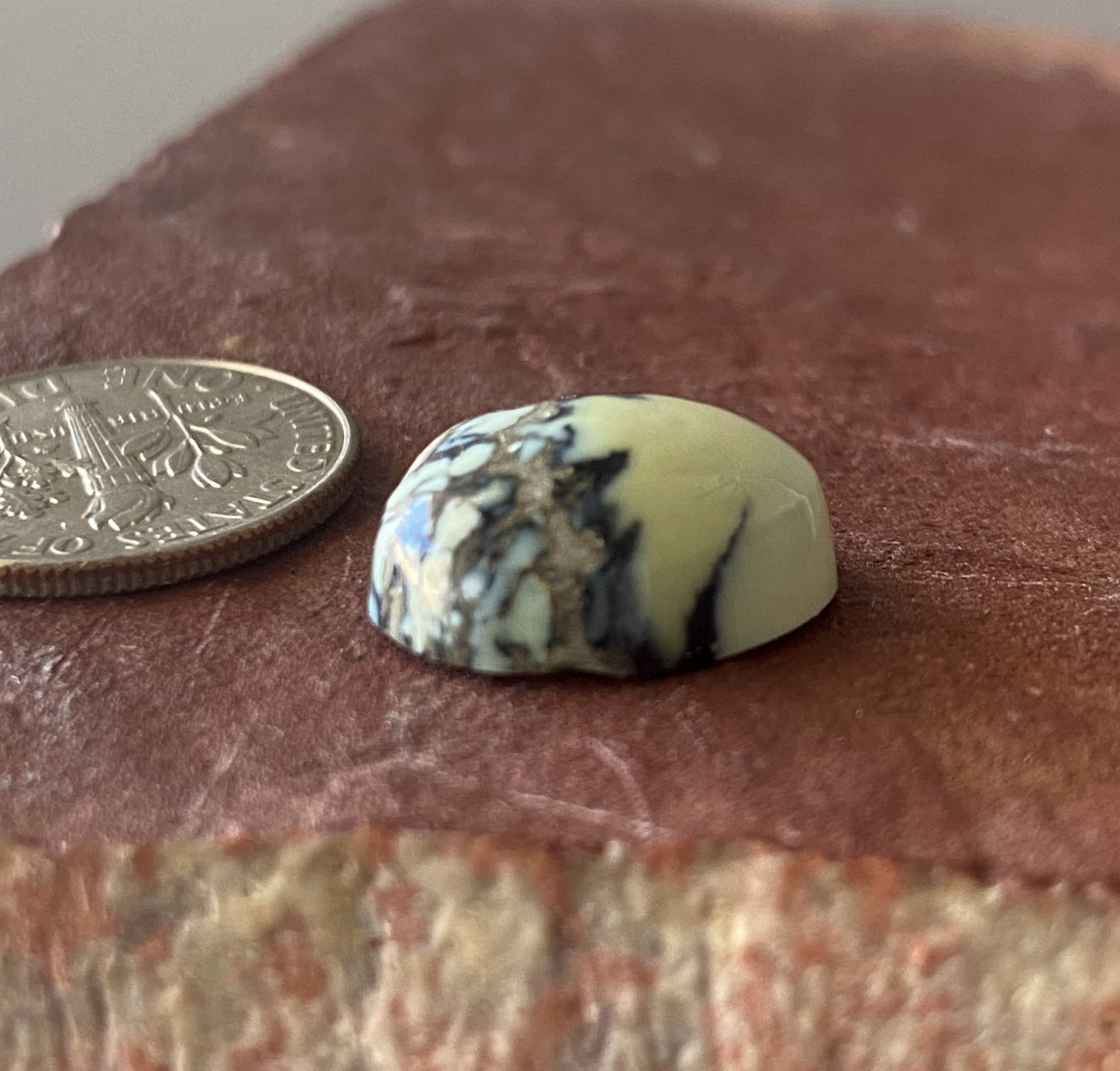 8 carat natural Candelaria variscite cabochon with a high dome