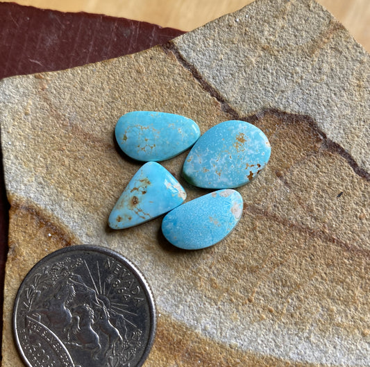 11 carats blue Stone Mountain Turquoise cabochons