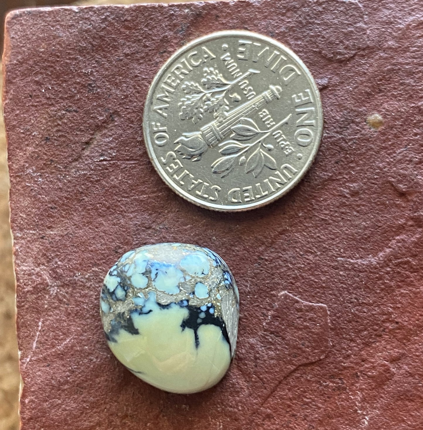 8 carat natural Candelaria variscite cabochon with a high dome