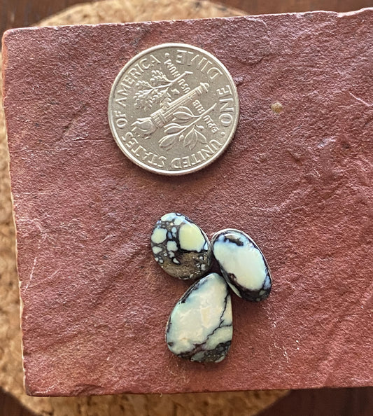 6.0 carat natural Candelaria variscite cabochons