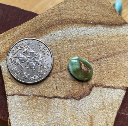 4 carats natural green Stone Mountain Turquoise cabochon oval