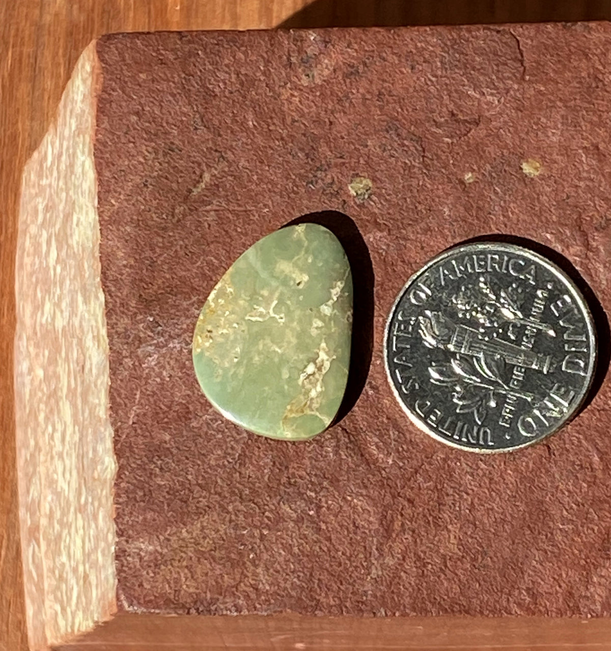 5 carats natural green Stone Mountain Turquoise cabochon