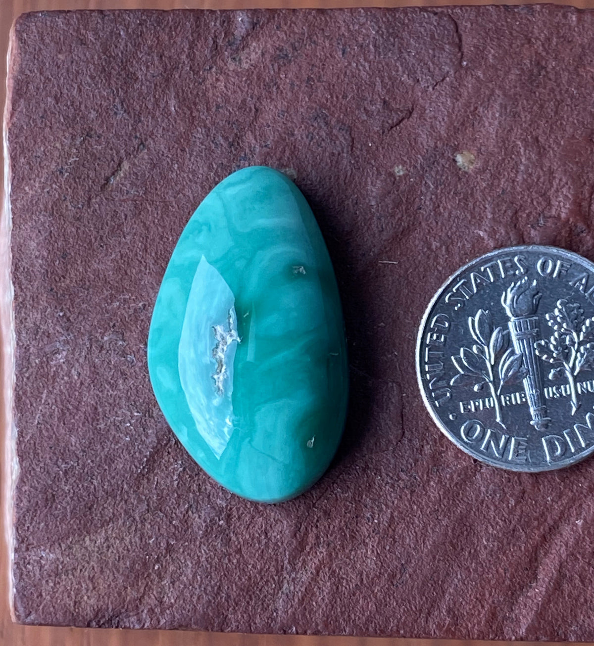 21.4 carat green natural Tonopah variscite cabochon